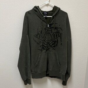 Olive Star Graphic Hoodie